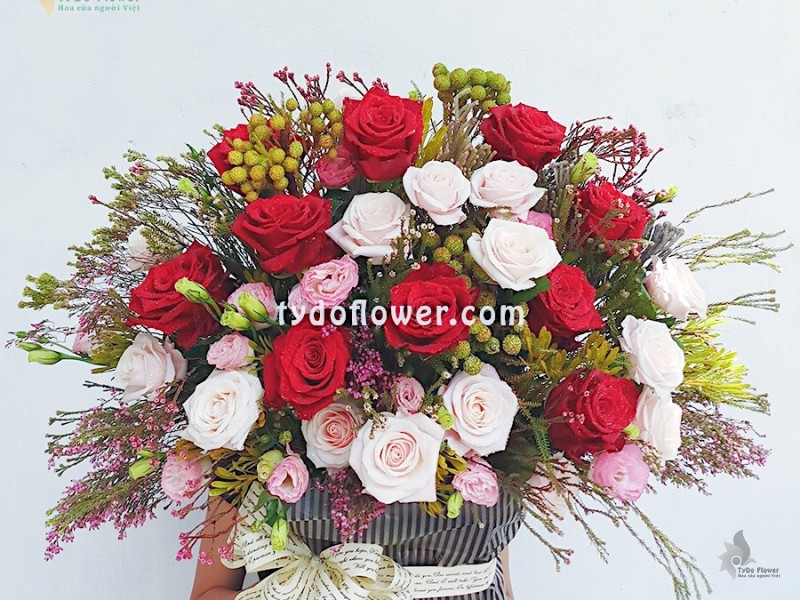 GIỎ HOA TƯƠI G93