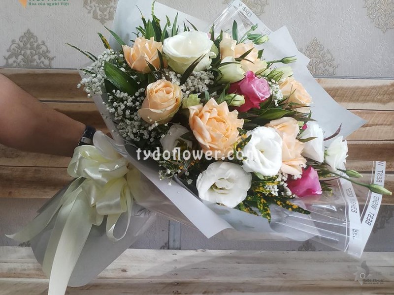 BÓ HOA CHÚC MỪNG BO154