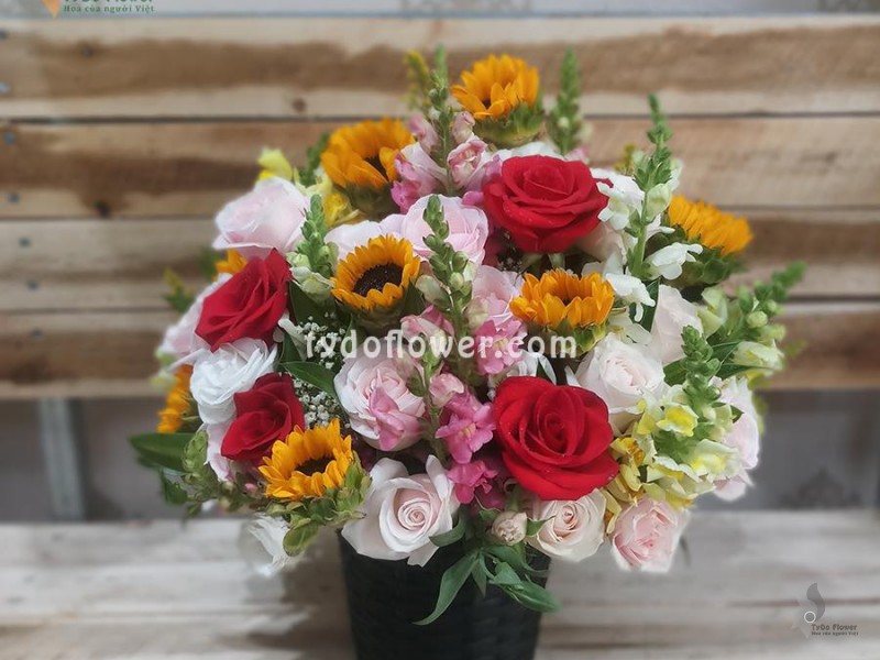 GIỎ HOA TƯƠI G161