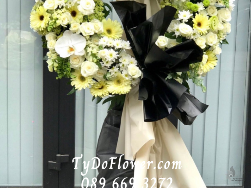 KỆ HOA CHIA BUỒN KCB1033