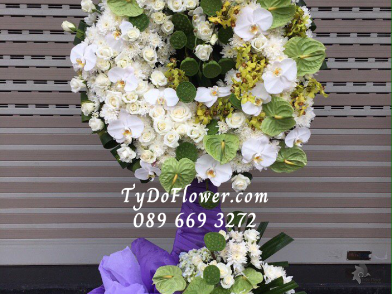 KỆ HOA CHIA BUỒN KCB1051