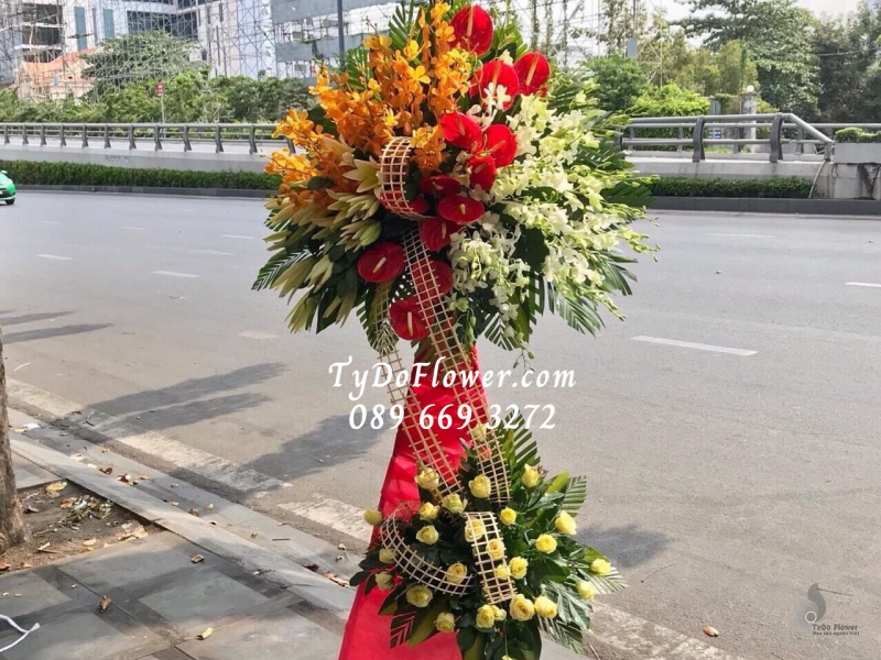 KỆ HOA CHÚC MỪNG KCM1026