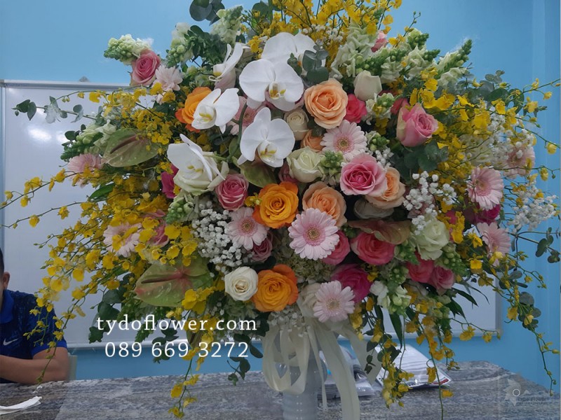 BÌNH HOA CHÚC MỪNG B2004