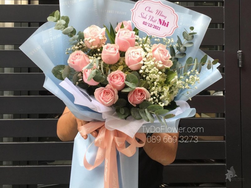 BÓ HOA CHÚC MỪNG BO72216 Bó Hoa Hồng Kem