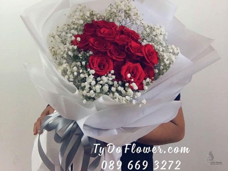 BÓ HOA CHÚC MỪNG BO72218 Bó Hoa Hồng Đỏ