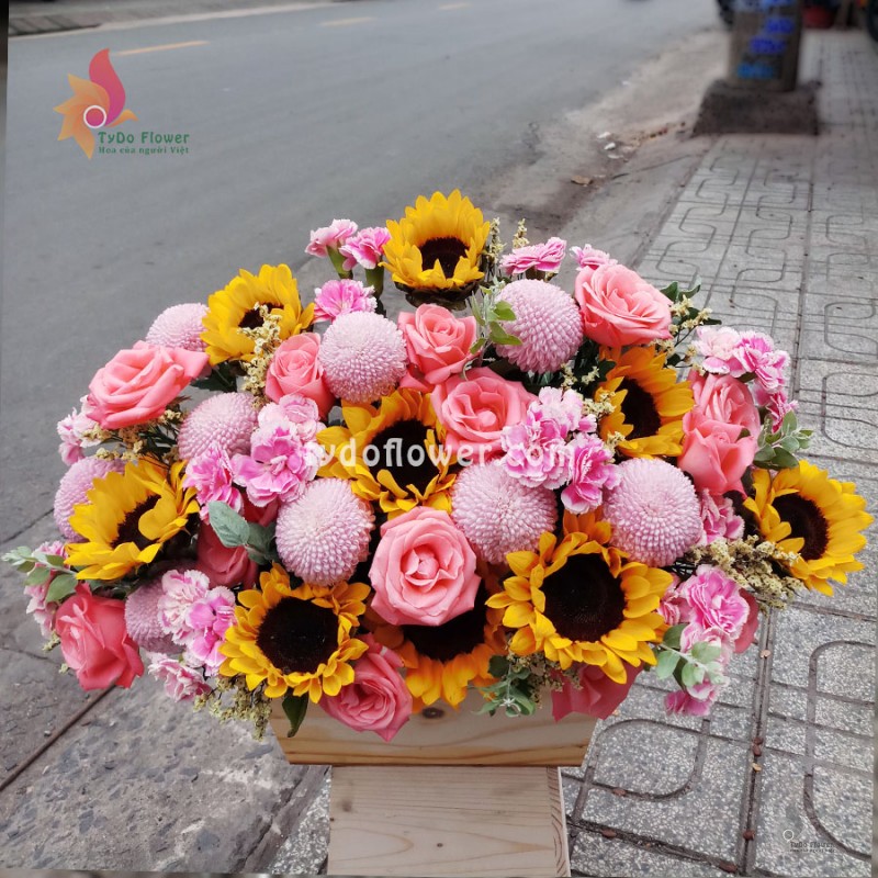 GIỎ HOA TƯƠI G83