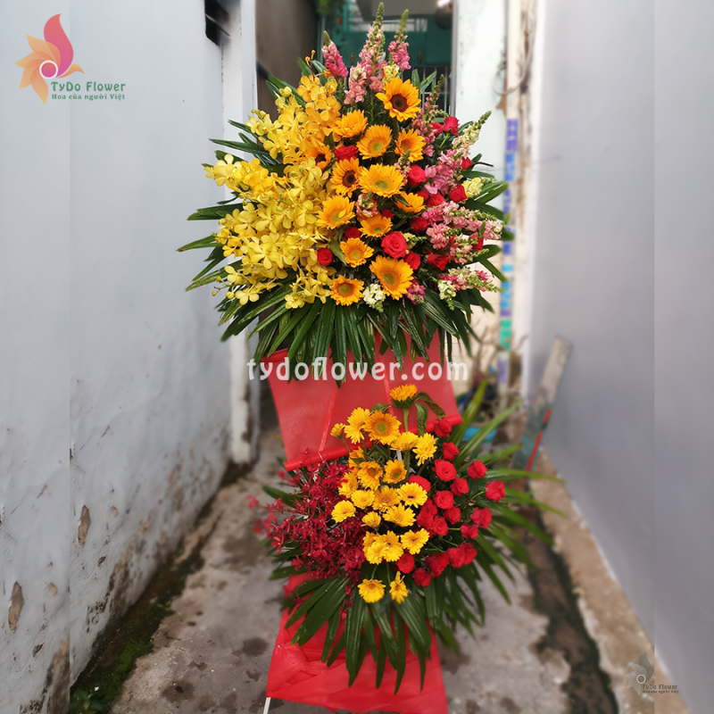 KỆ HOA CHÚC MỪNG KCM40