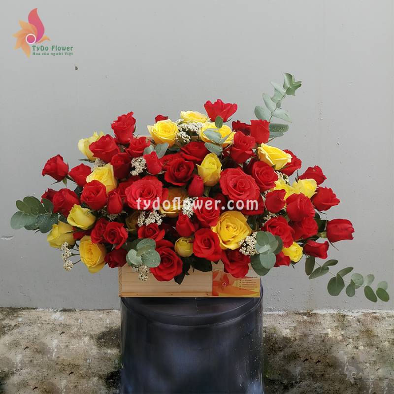 GIỎ HOA TƯƠI G96