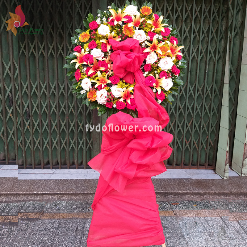 KỆ HOA CHÚC MỪNG KCM134