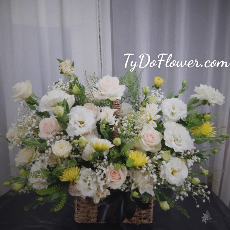 GIỎ HOA CHÚC MỪNG G623