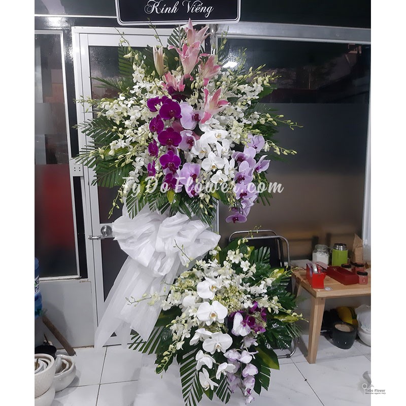 KỆ HOA CHIA BUỒN KCB203