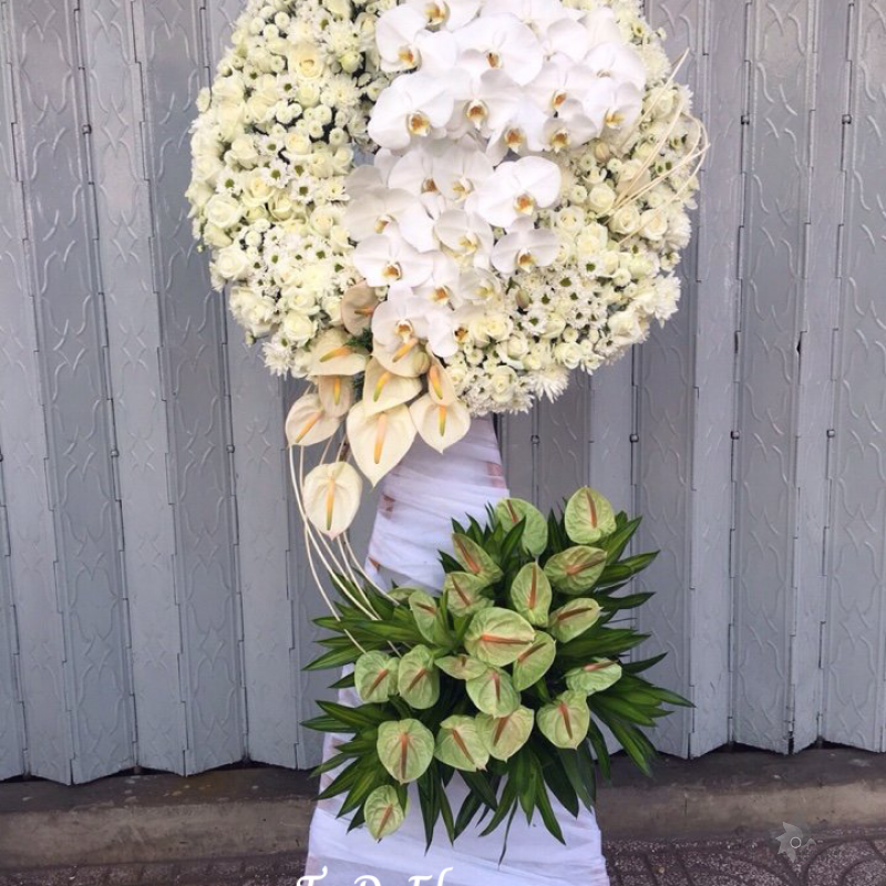 KỆ HOA CHIA BUỒN KCB1012