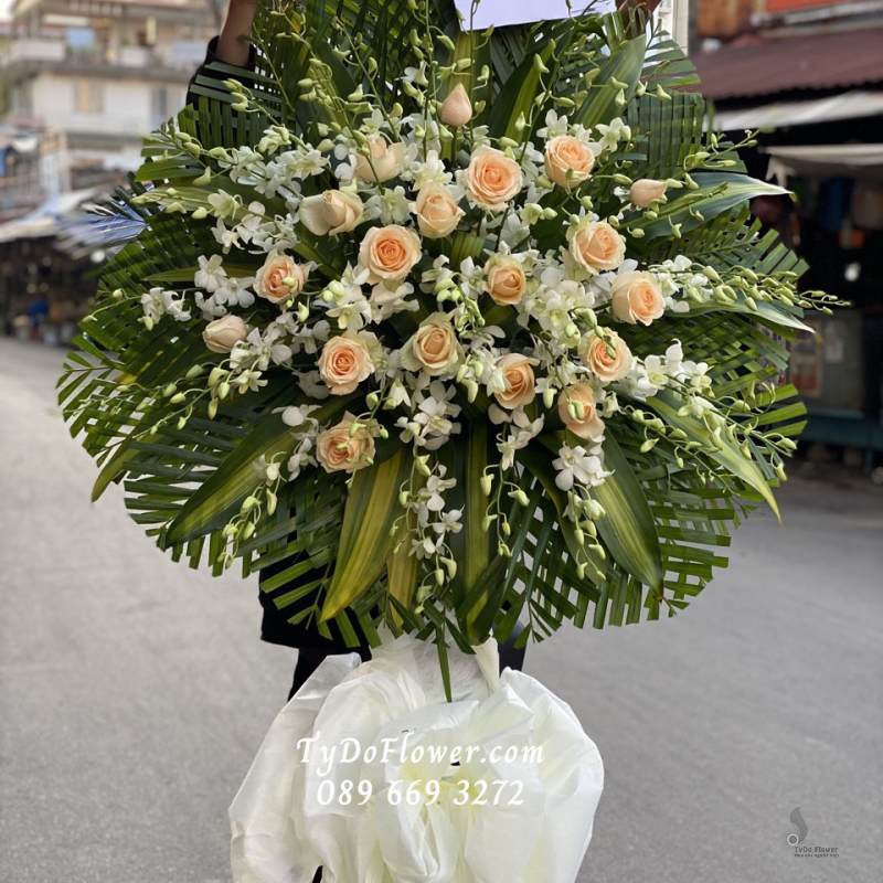 KỆ HOA CHIA BUỒN KCB1017