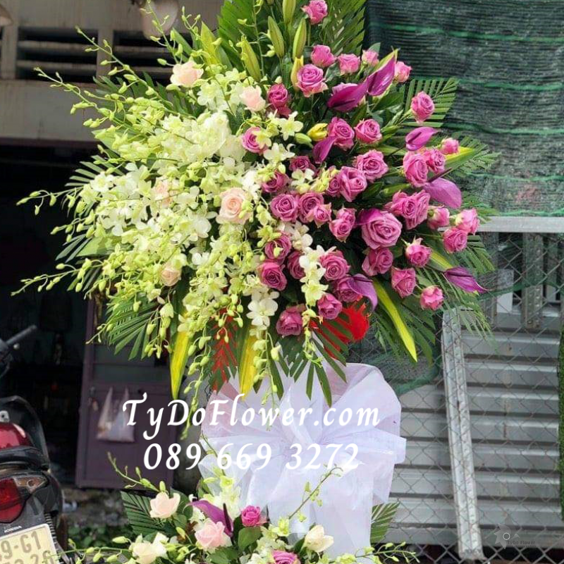 KỆ HOA CHIA BUỒN KCB1019