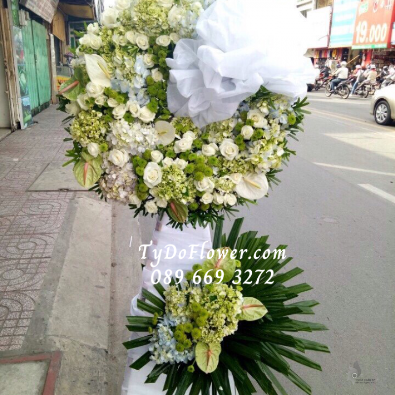 KỆ HOA CHIA BUỒN KCB1041