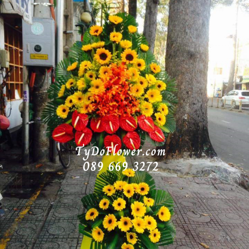 KỆ HOA CHÚC MỪNG KCM1019