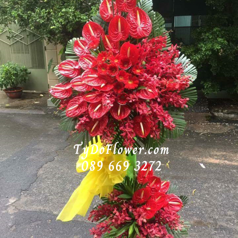 KỆ HOA CHÚC MỪNG KCM1020