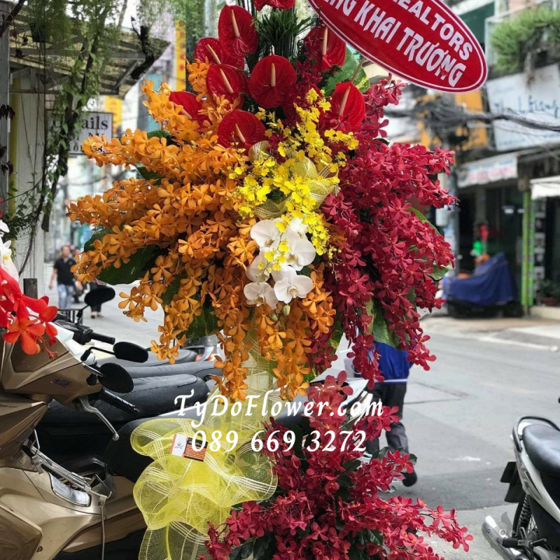 KỆ HOA CHÚC MỪNG KCM1030