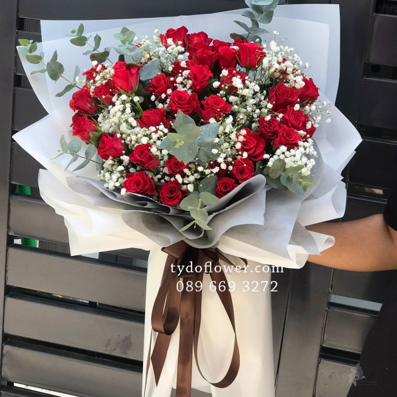 BÓ HOA CHÚC MỪNG BO2001